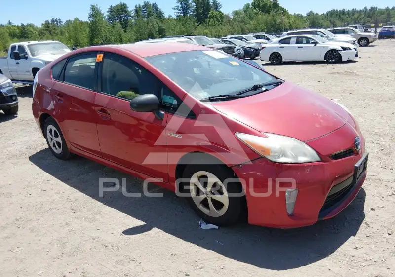 2013 Toyota PRIUS фото