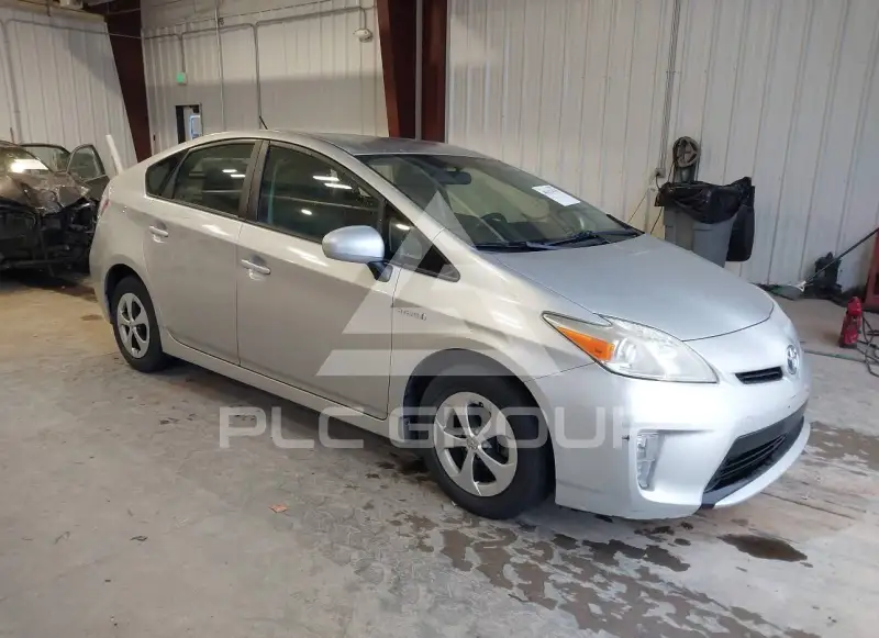 2013 Toyota PRIUS фото