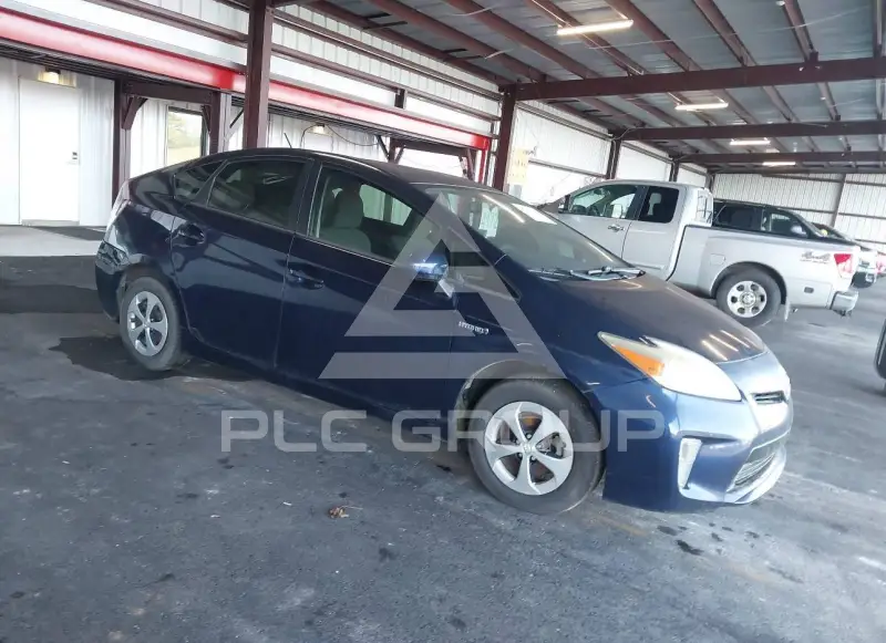2013 Toyota PRIUS фото