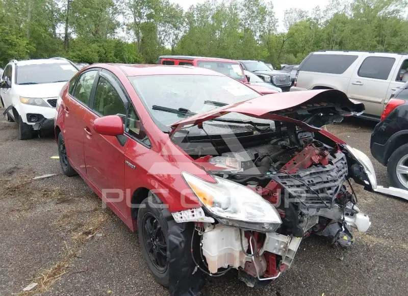 2013 Toyota PRIUS фото