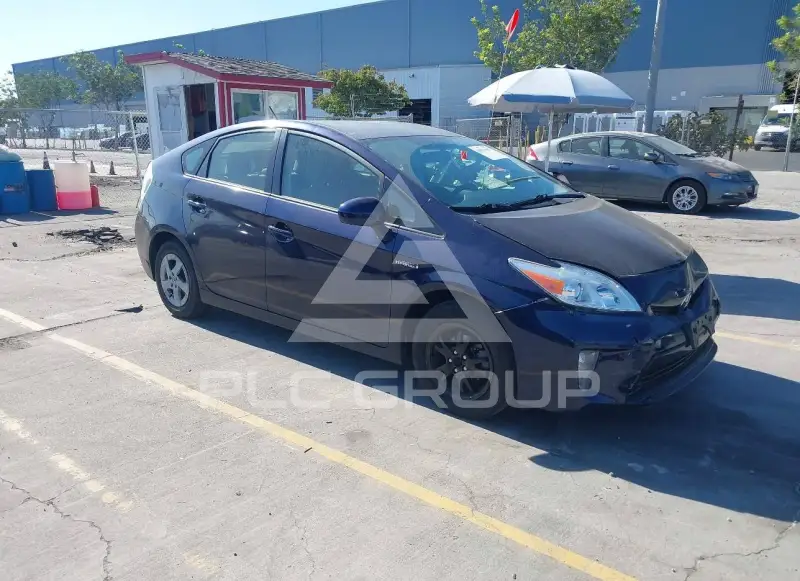 2013 Toyota PRIUS фото
