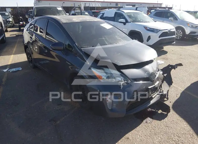 2013 Toyota PRIUS photo