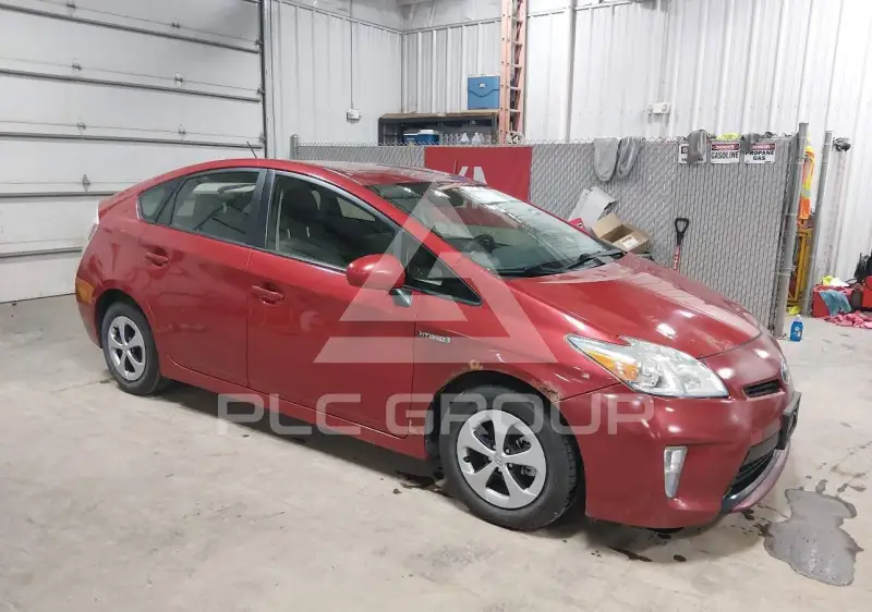 2013 Toyota PRIUS фото