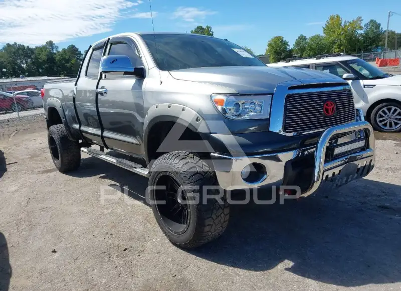 2013 Toyota TUNDRA photo