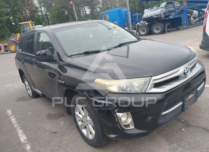 2013 Toyota Highlander фото