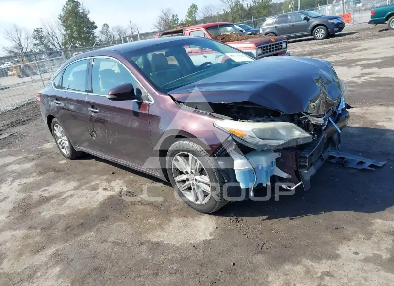 2013 Toyota AVALON фото