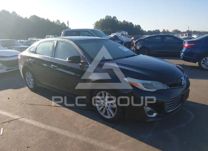 2013 Toyota AVALON фото