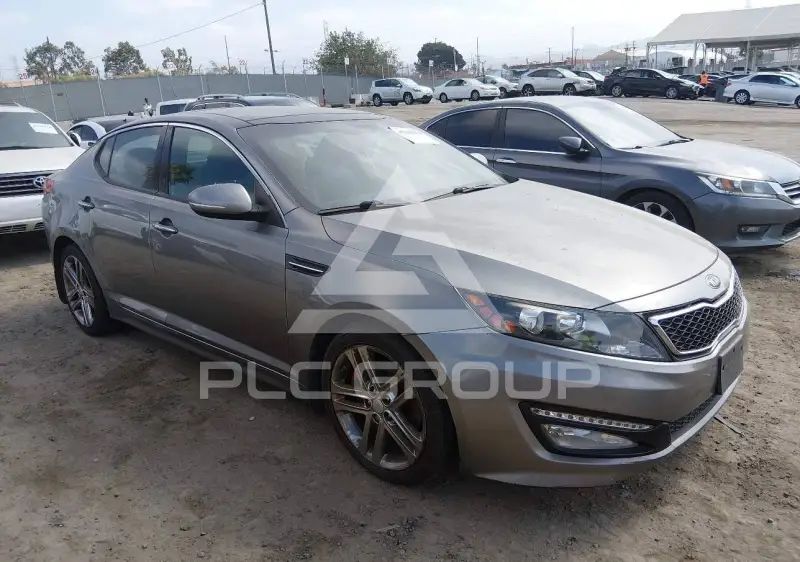 2013 KIA Optima фото