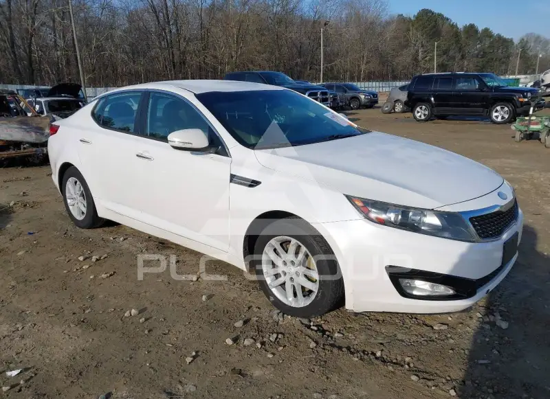 2013 KIA Optima photo