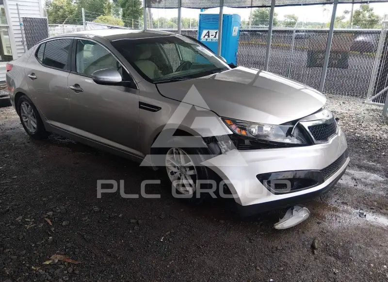 2013 KIA Optima фото