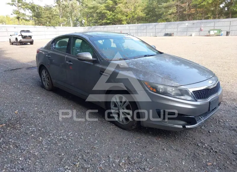 2013 KIA Optima photo