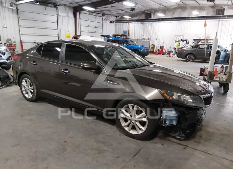 2013 KIA Optima фото