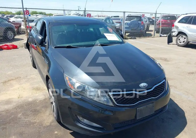 2013 KIA Optima photo