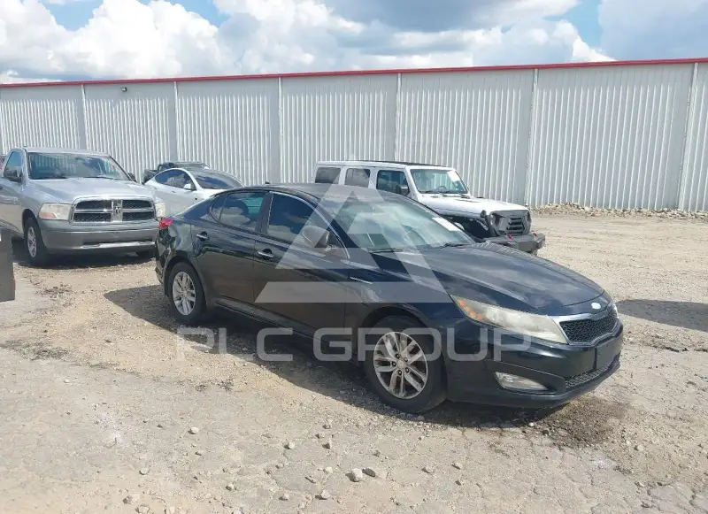 2013 KIA Optima фото