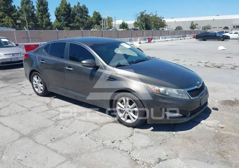 2013 KIA Optima фото