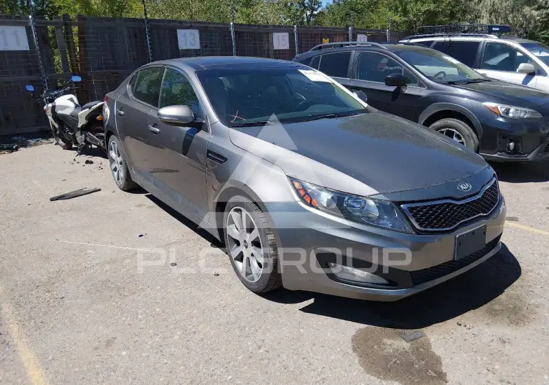 2013 KIA Optima photo