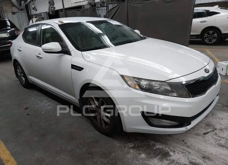 2013 KIA Optima photo