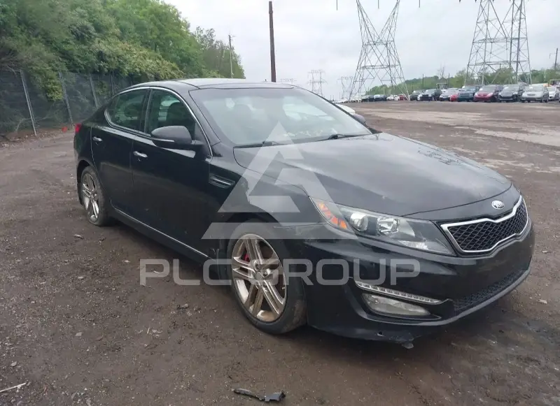 2013 KIA Optima photo