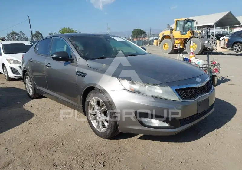 2013 KIA Optima фото