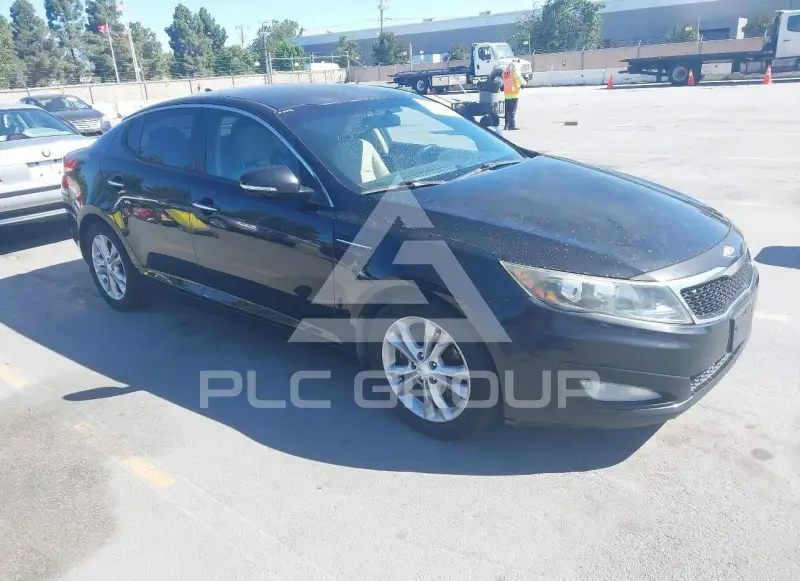 2013 KIA Optima фото