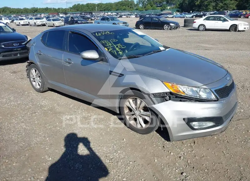 2013 KIA Optima photo