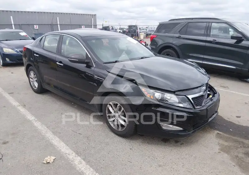 2013 KIA Optima photo