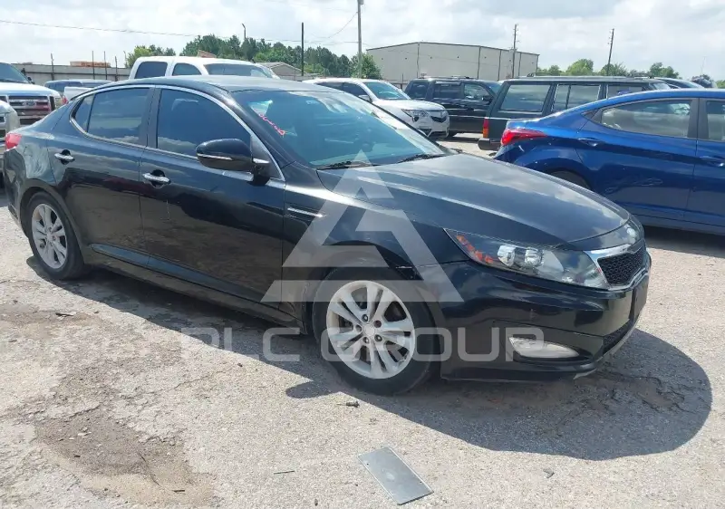 2013 KIA Optima фото