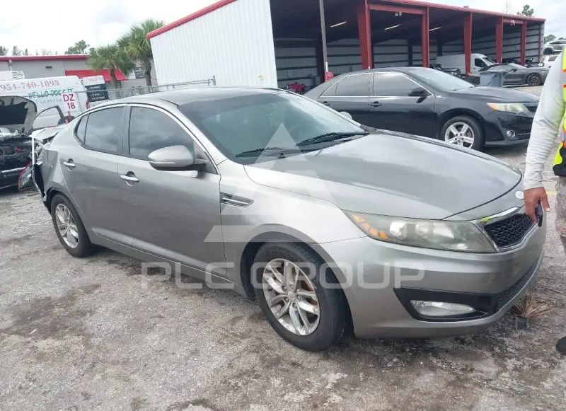 2013 KIA Optima фото