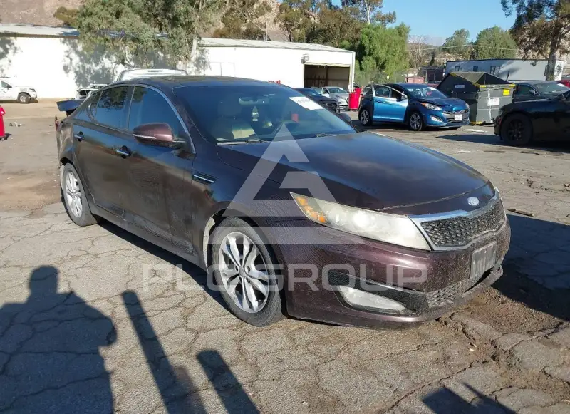 2013 KIA Optima photo