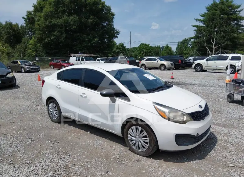2013 KIA Rio photo