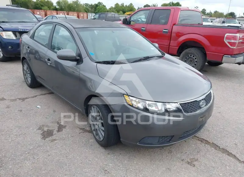 2013 KIA Forte фото
