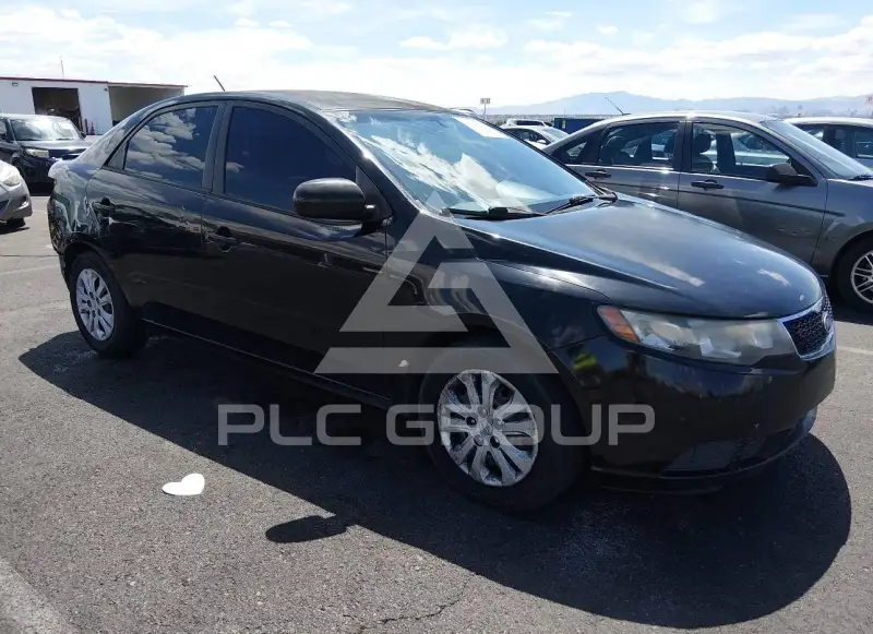 2013 KIA Forte фото