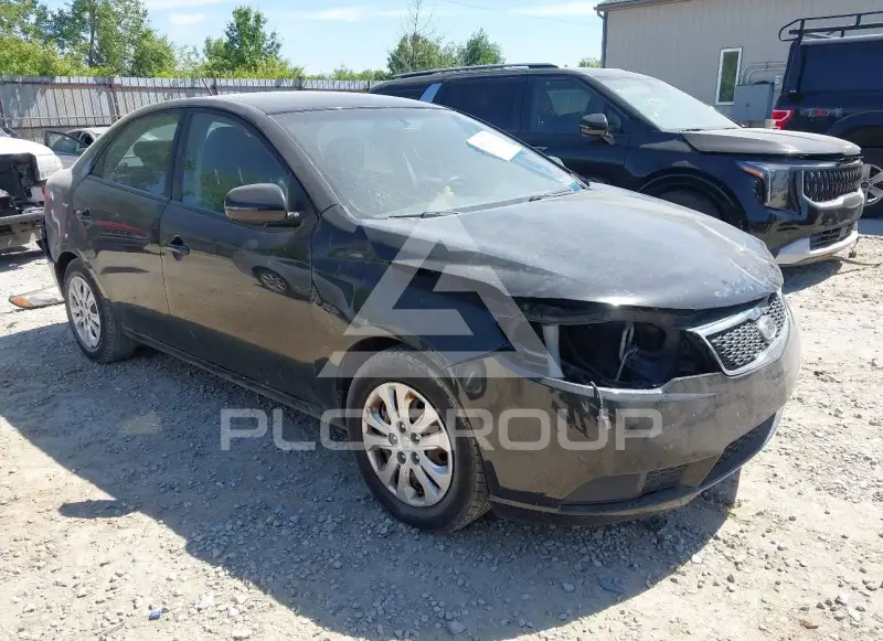 2013 KIA Forte фото