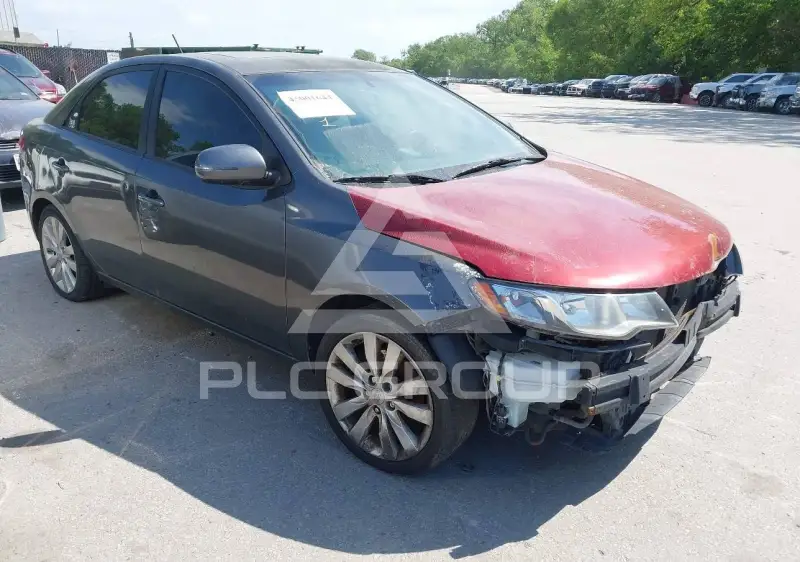 2013 KIA Forte фото