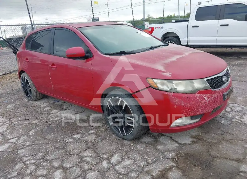2013 KIA Forte photo