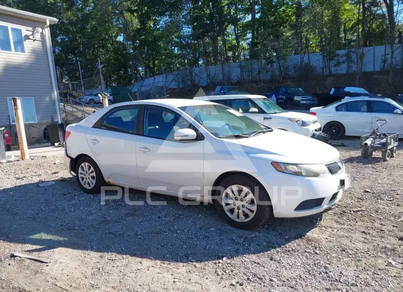 2013 KIA Forte фото