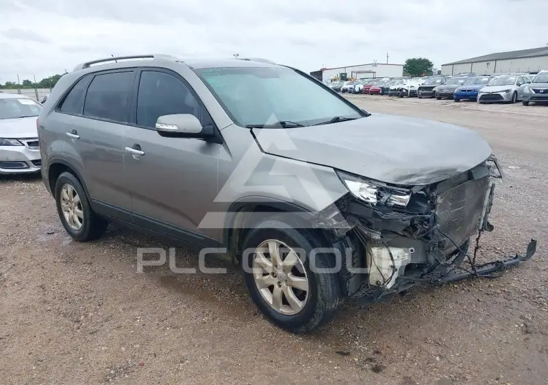 2013 KIA Sorento фото