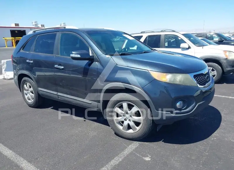 2013 KIA Sorento фото