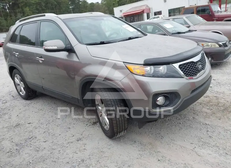 2013 KIA Sorento фото