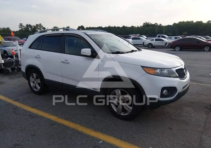2013 KIA Sorento фото
