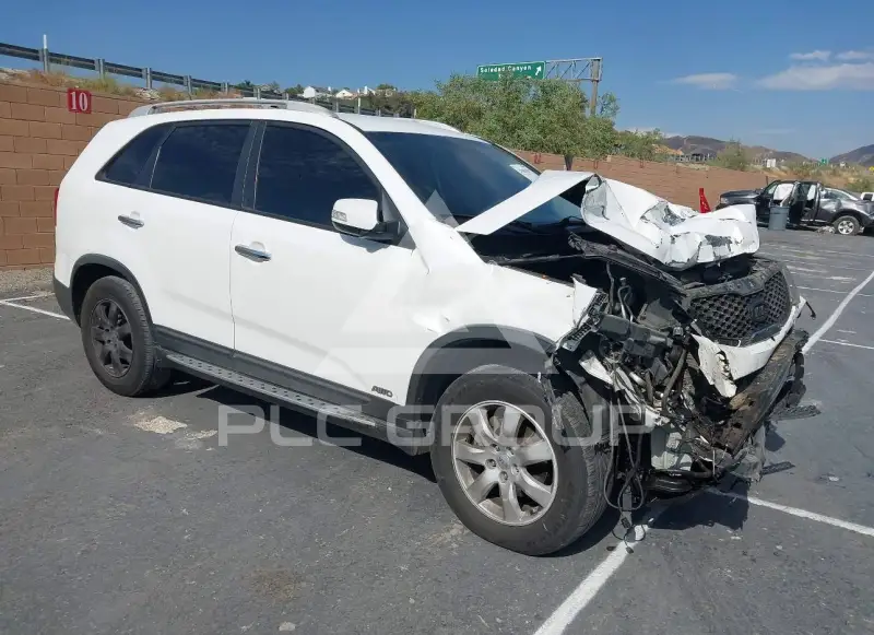2013 KIA Sorento фото