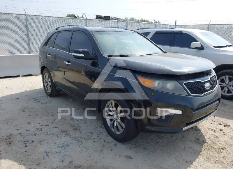 2013 KIA Sorento photo