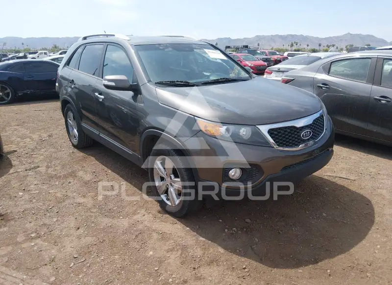 2013 KIA Sorento фото
