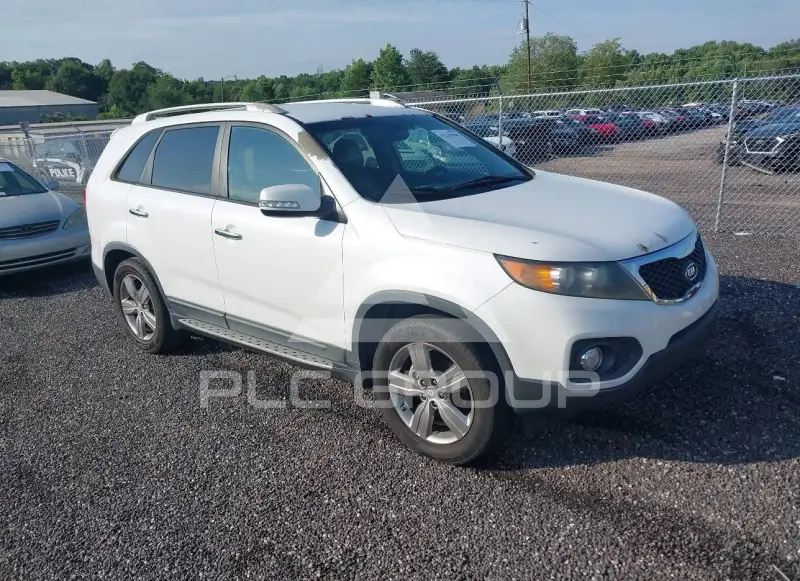2013 KIA Sorento фото