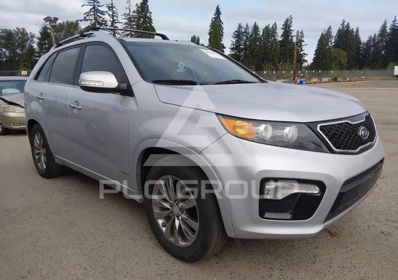 2013 KIA Sorento фото