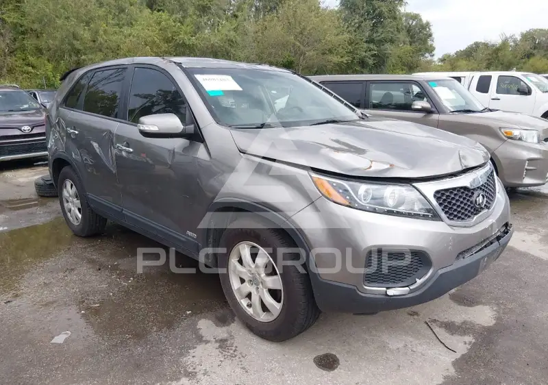 2013 KIA Sorento фото