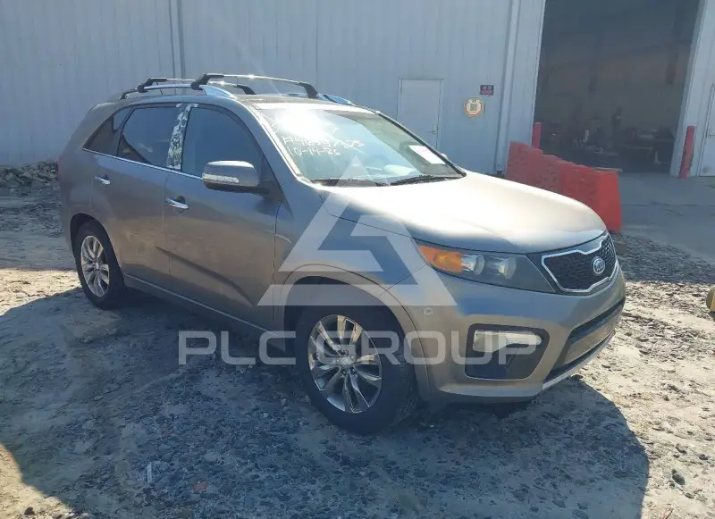 2013 KIA Sorento фото
