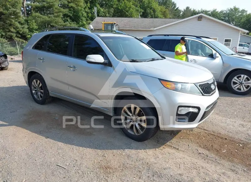2013 KIA Sorento фото