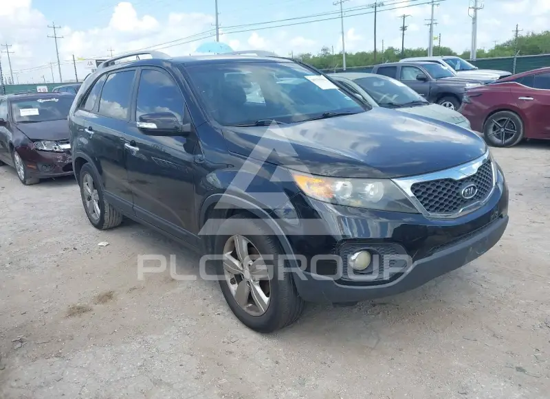 2013 KIA Sorento photo
