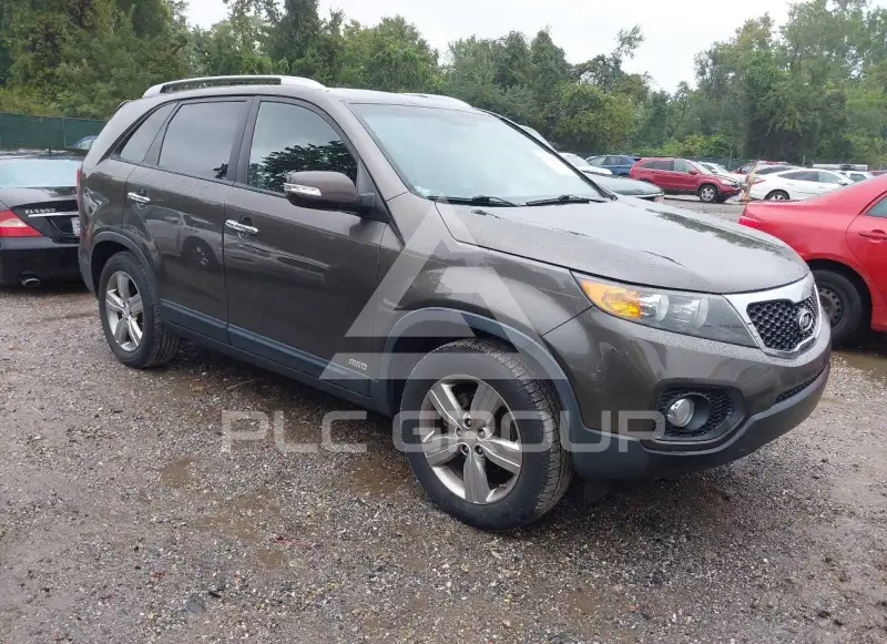 2013 KIA Sorento фото